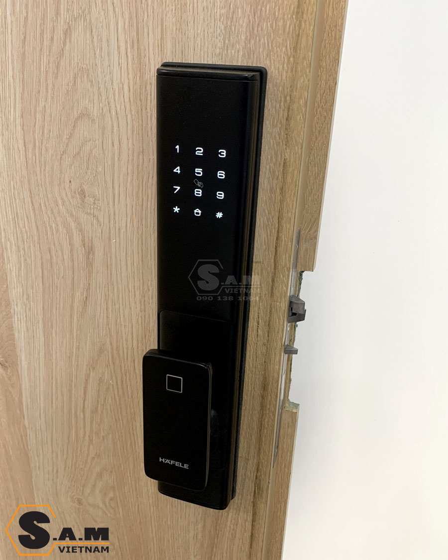 Lắp đặt khóa tại chung cư Tecco Bình Tân