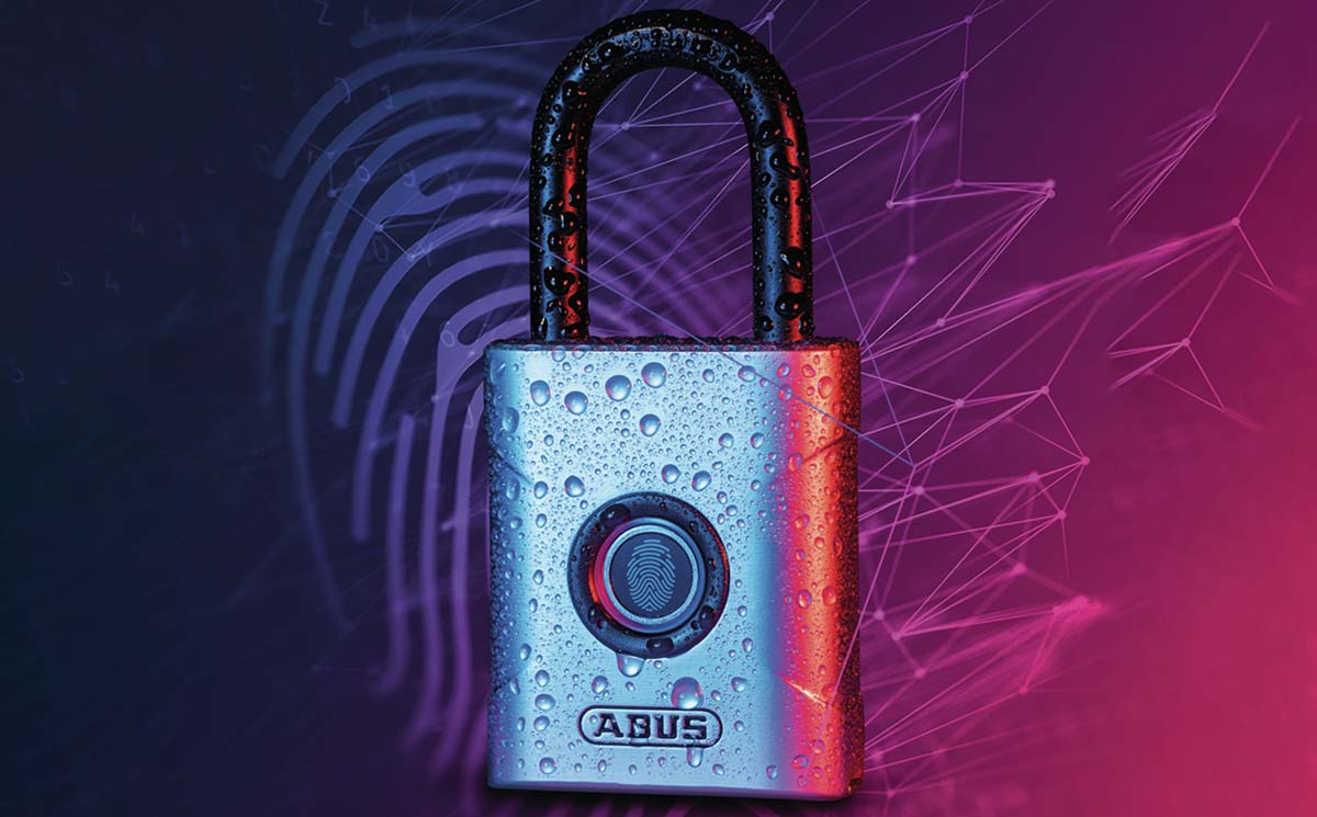 Khóa bấm vân tay có an toàn không?